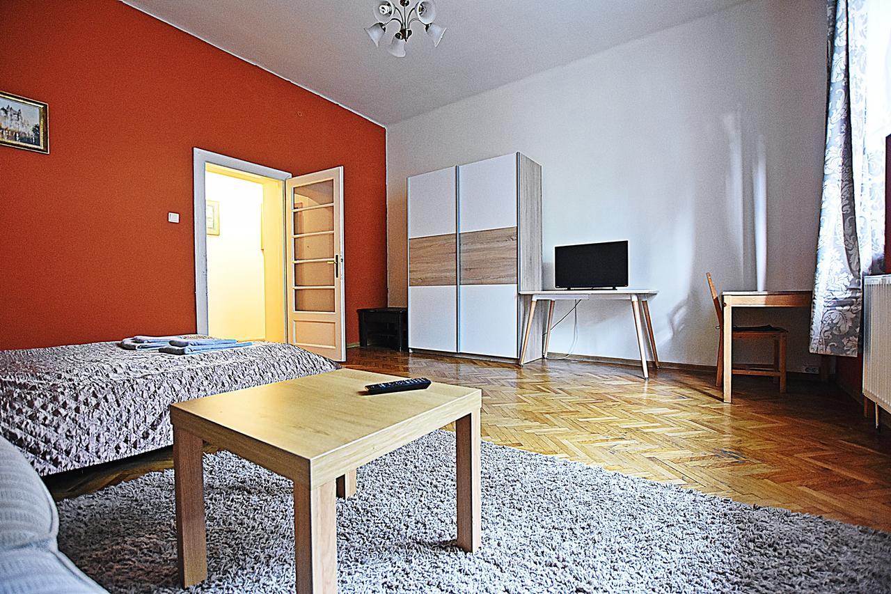 Vital Aparthotel Krakow Bagian luar foto