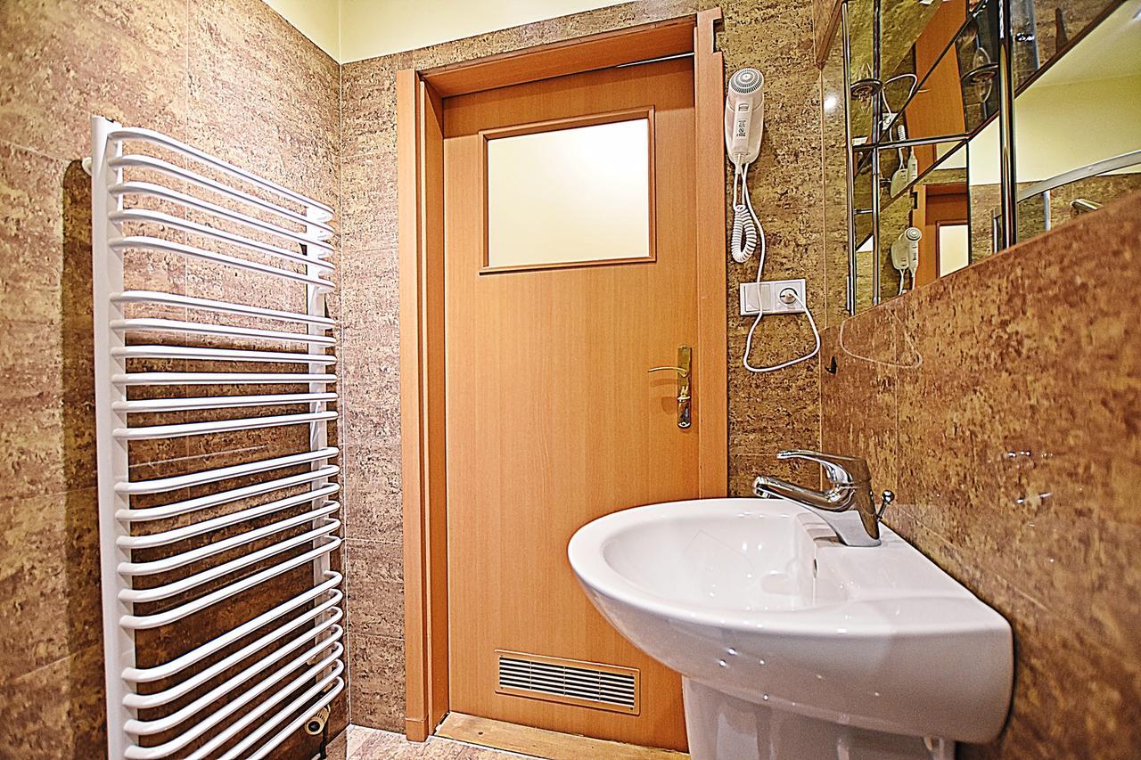 Vital Aparthotel Krakow Bagian luar foto